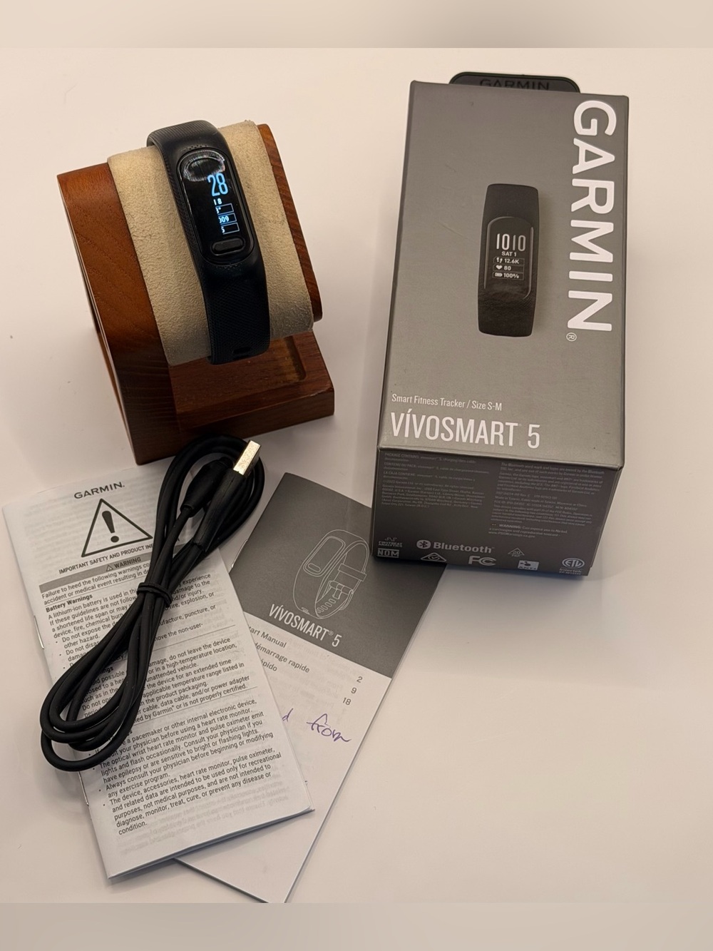 Garmin Vivosmart 5, Full Set, Black, Tested, Charger Included, Manuals